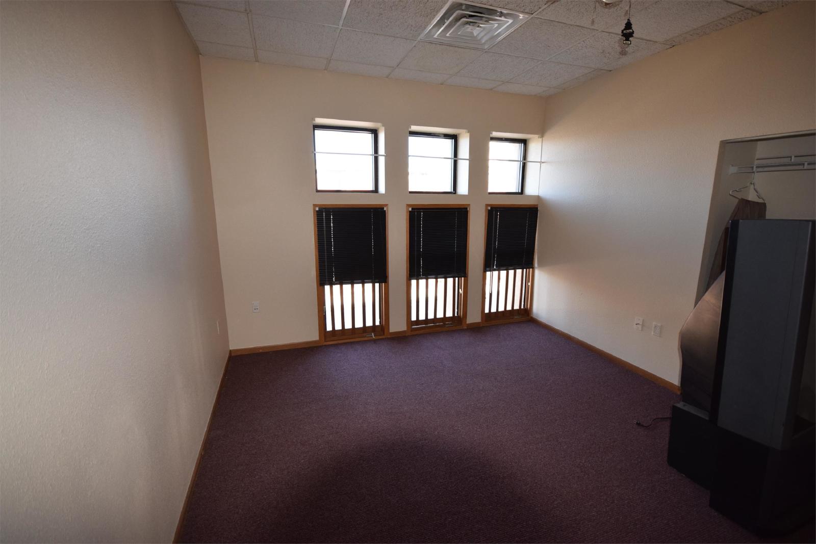 88 S Portland, Fond du lac - 203 property image