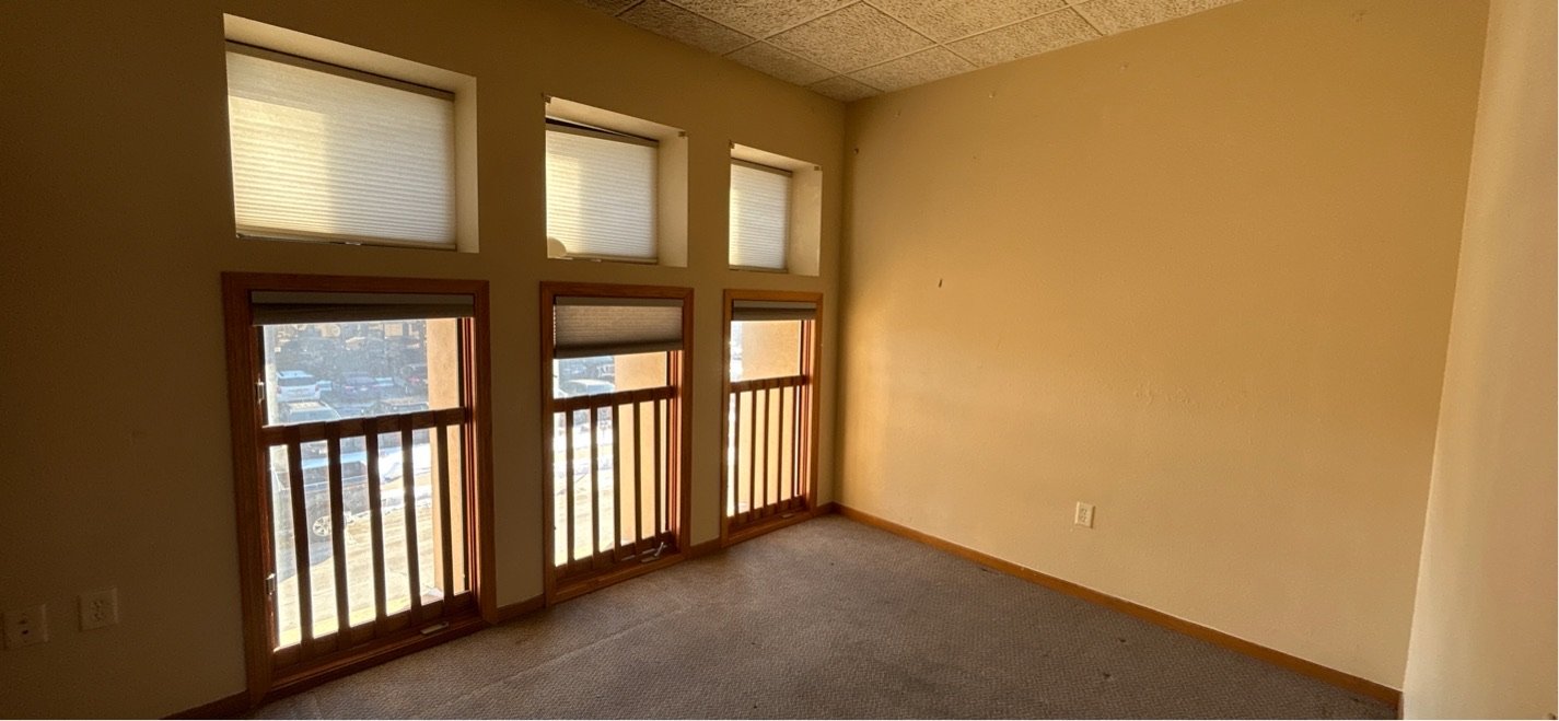88 S Portland, Fond du lac - 203 property image