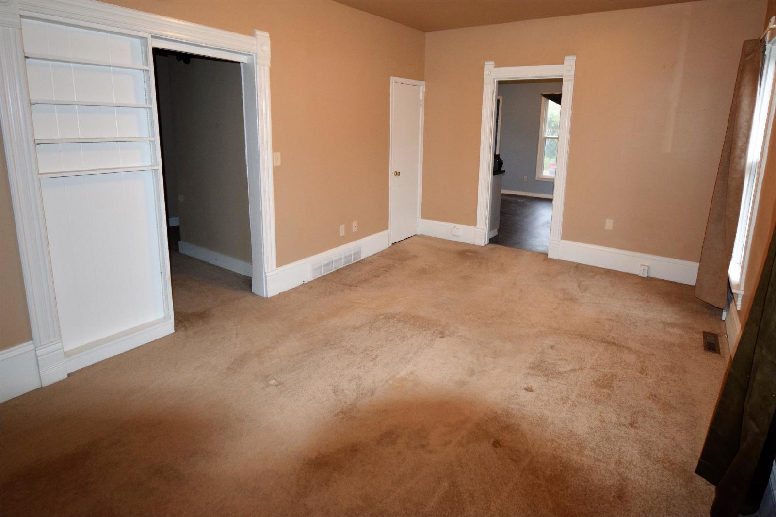 400 Walnut St - 1 property image