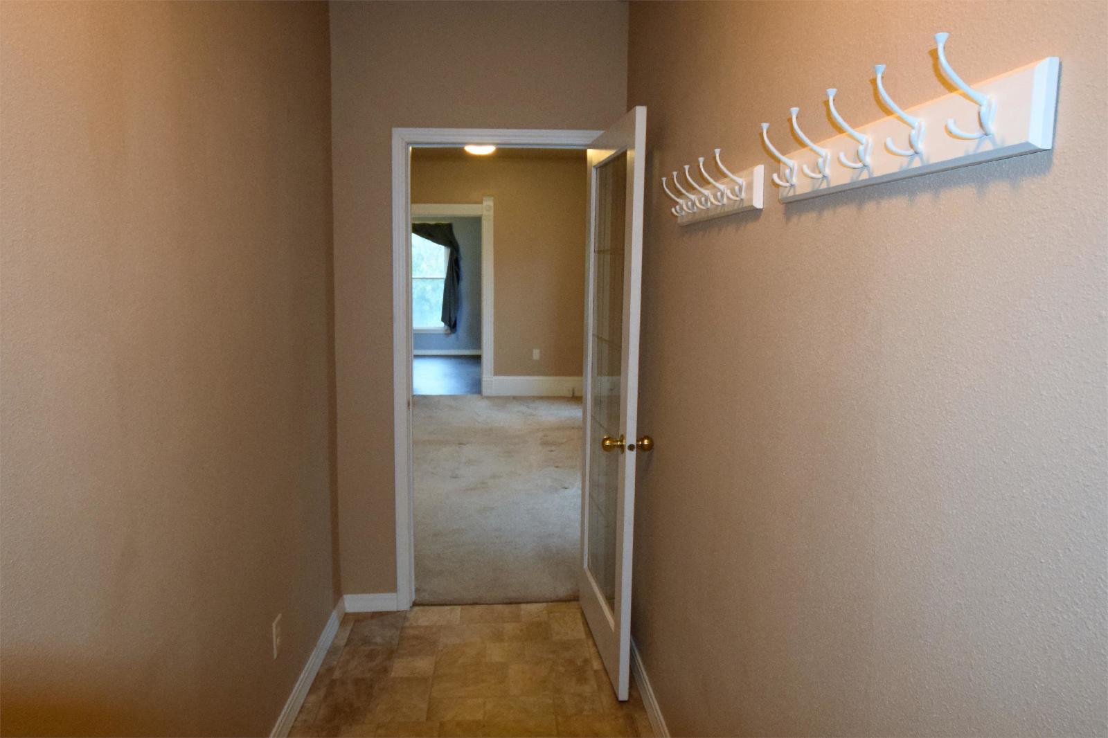 400 Walnut St - 1 property image