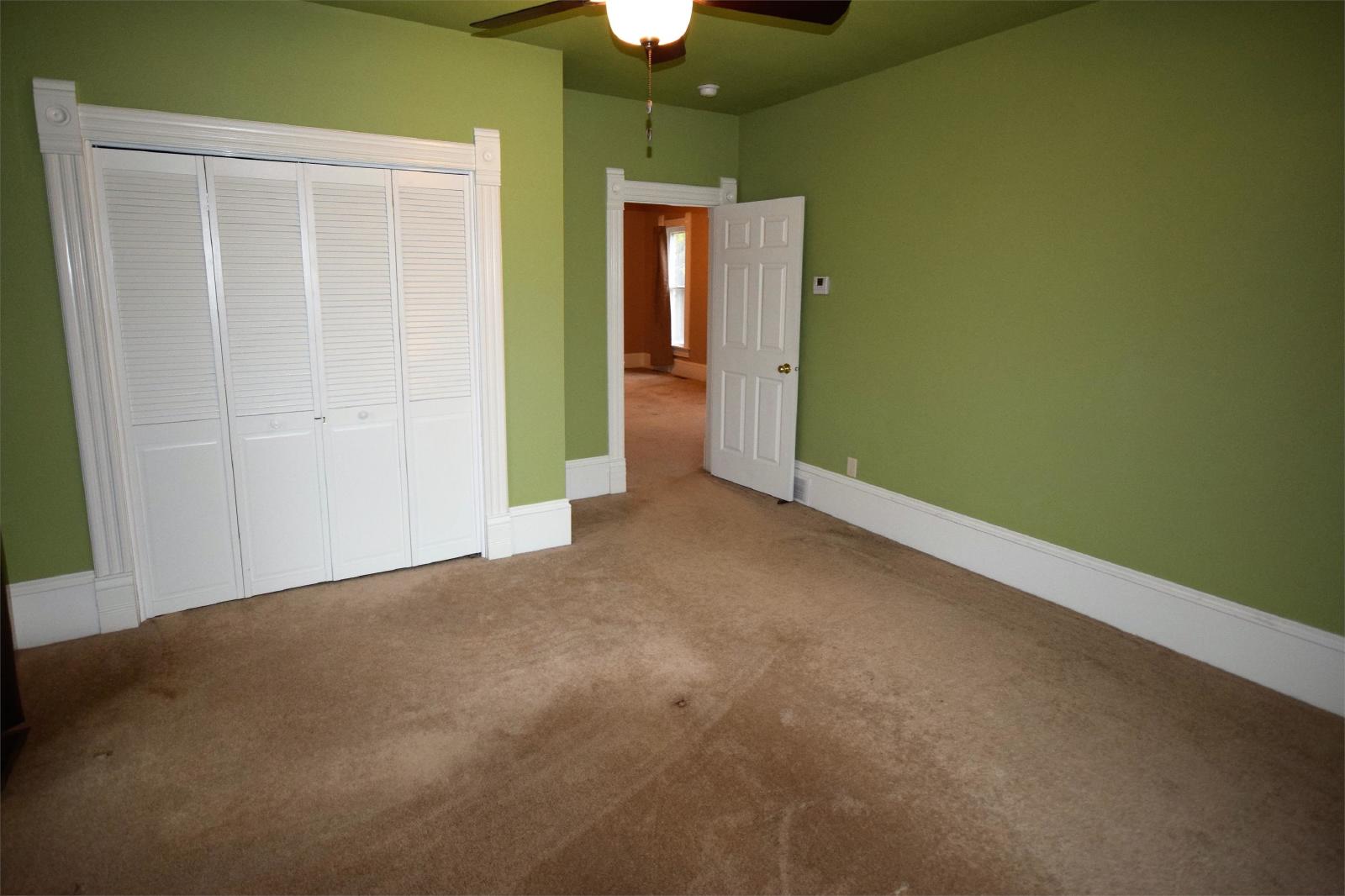 400 Walnut St - 1 property image