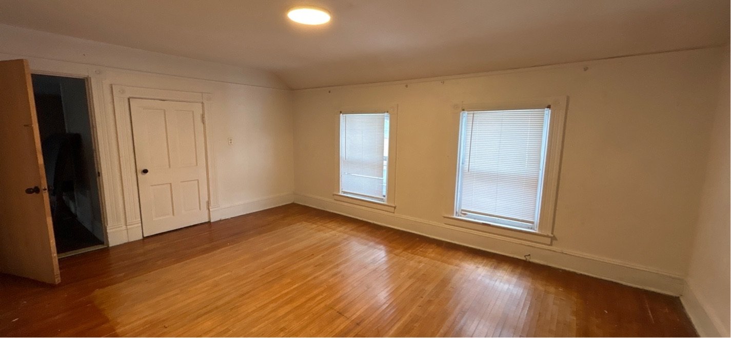415 Amherst - 1 property image