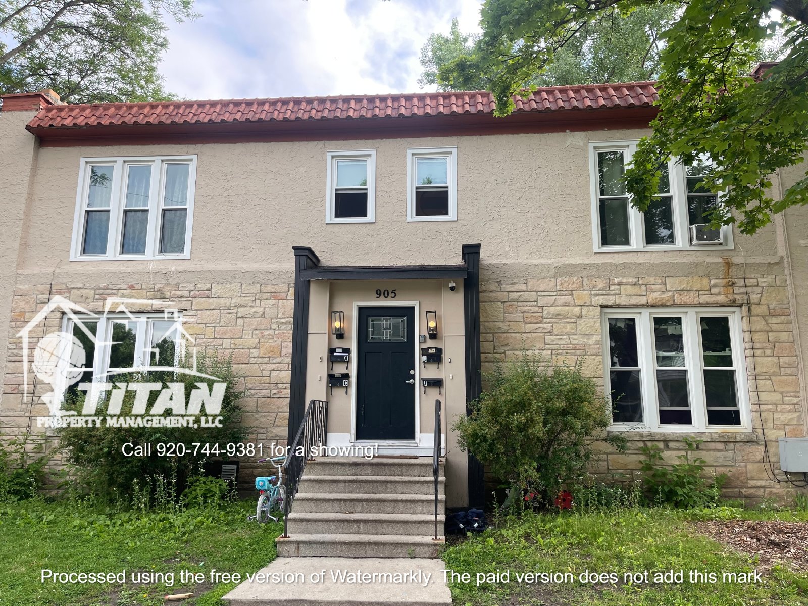 905 Stuart Street - A property image