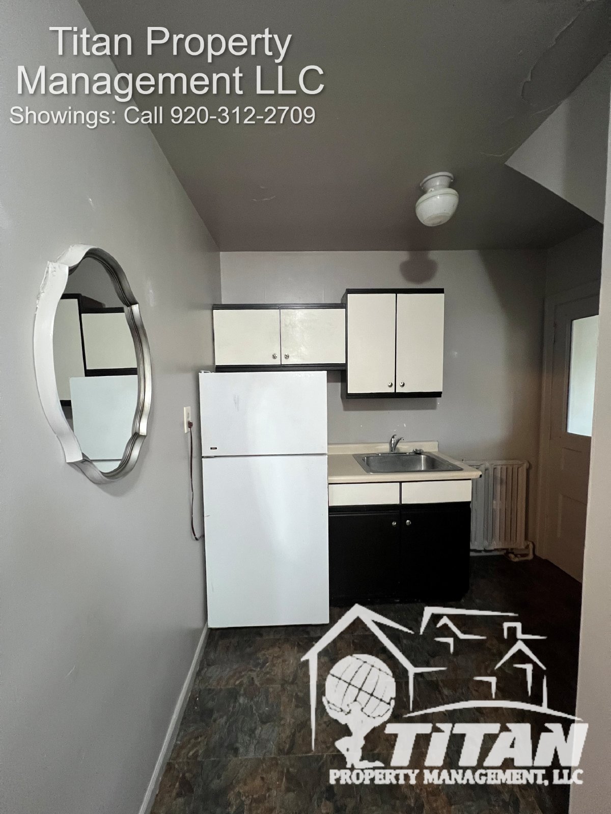 343 East Division Street - 3 property image