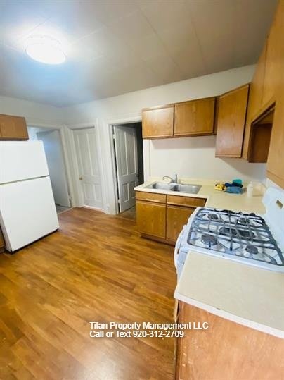 527 Merritt Avenue - 2 property image