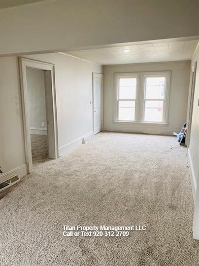 527 Merritt Avenue - 2 property image