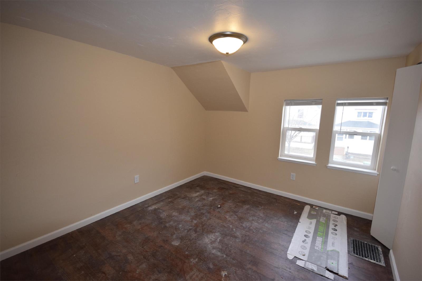 119 Harrison Pl., FDL - 1 property image