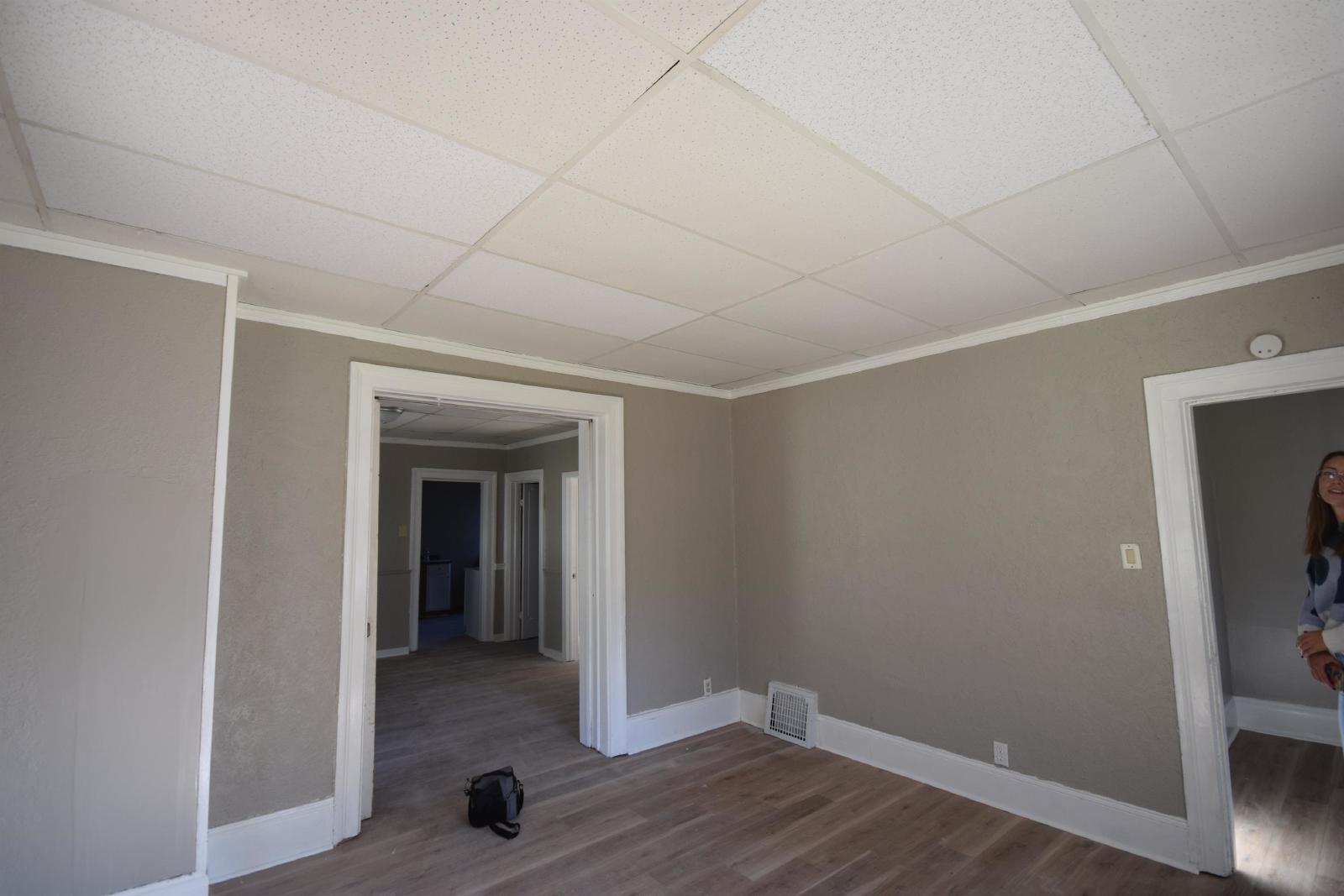 61 E Johnson - 1 property image