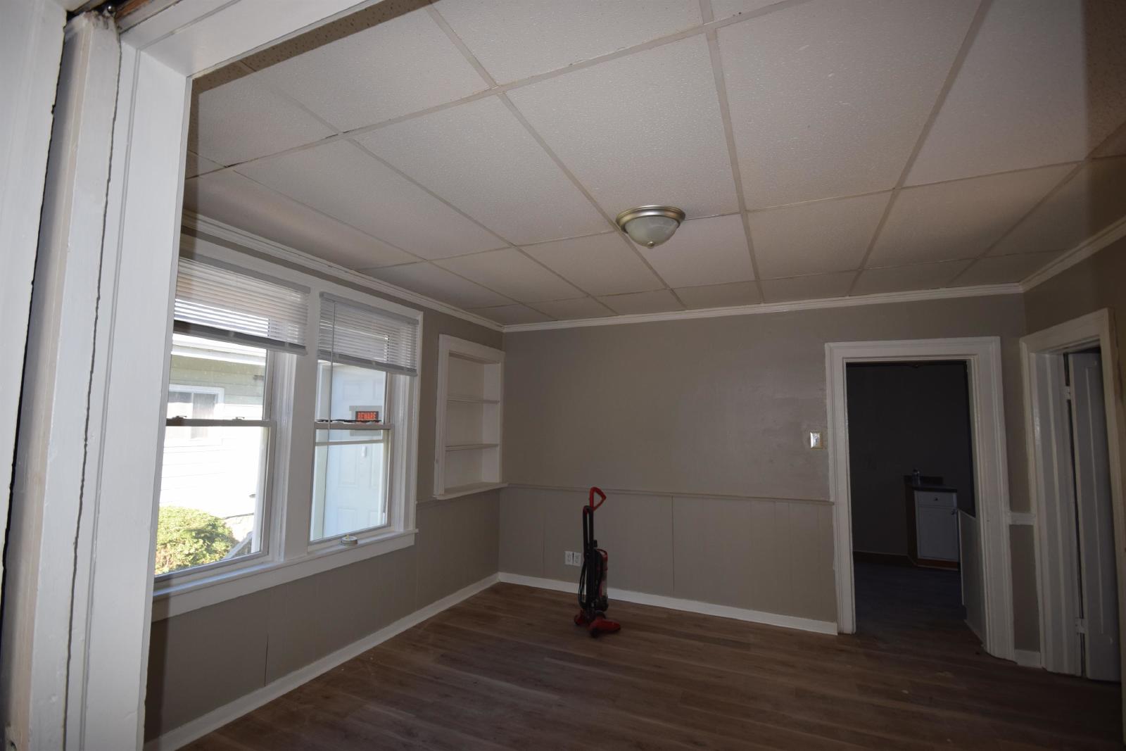 61 E Johnson - 1 property image