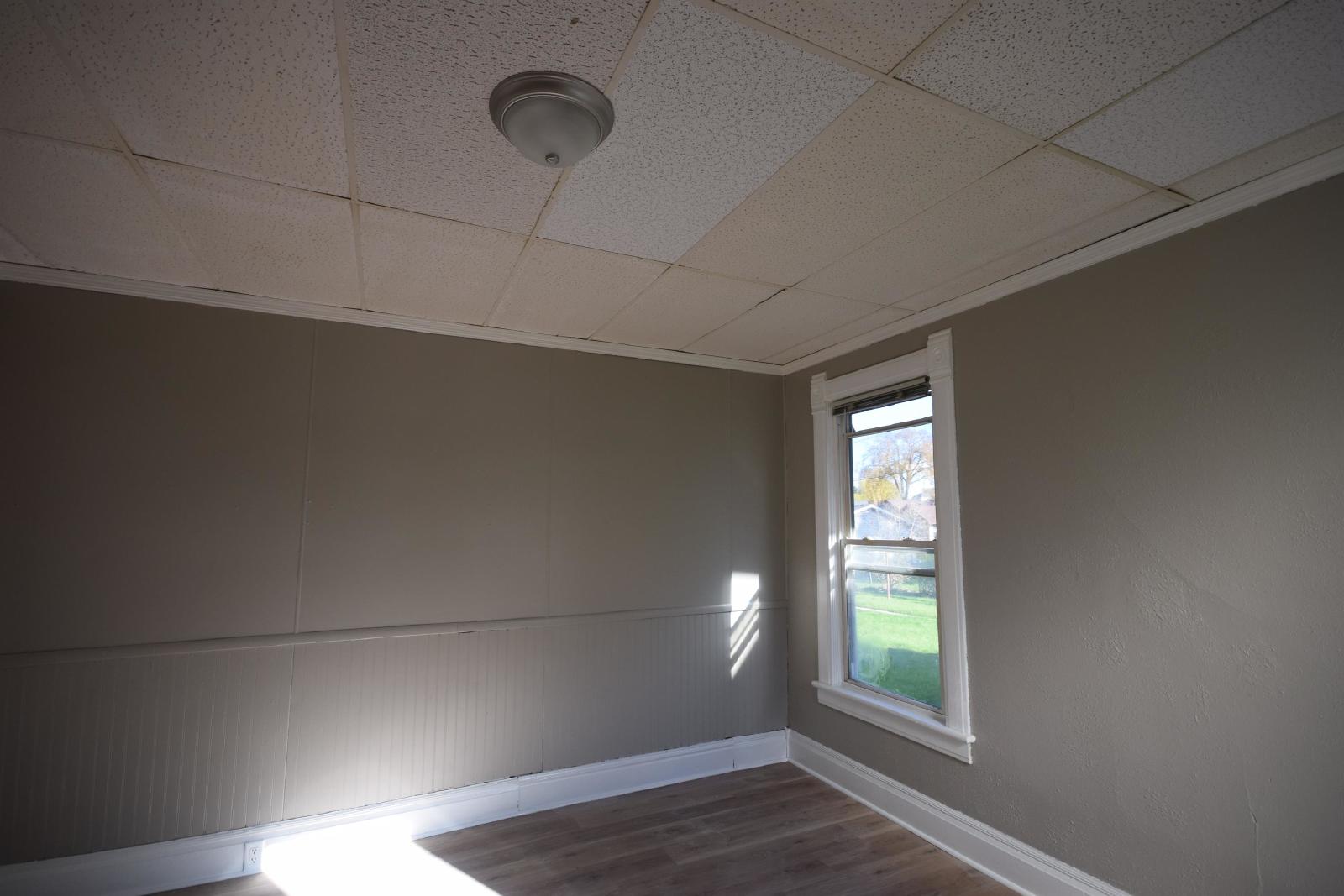61 E Johnson - 1 property image