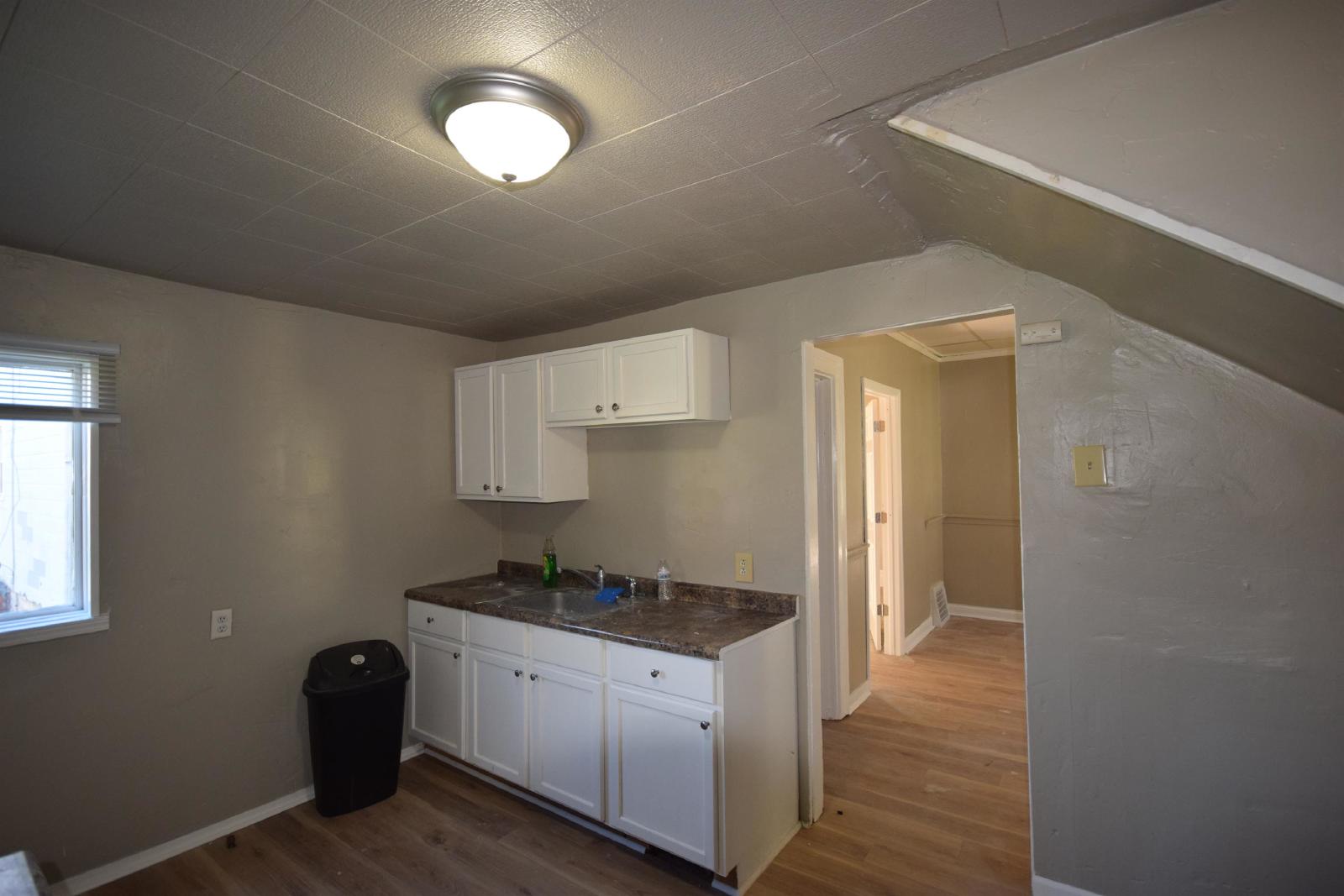 61 E Johnson - 1 property image