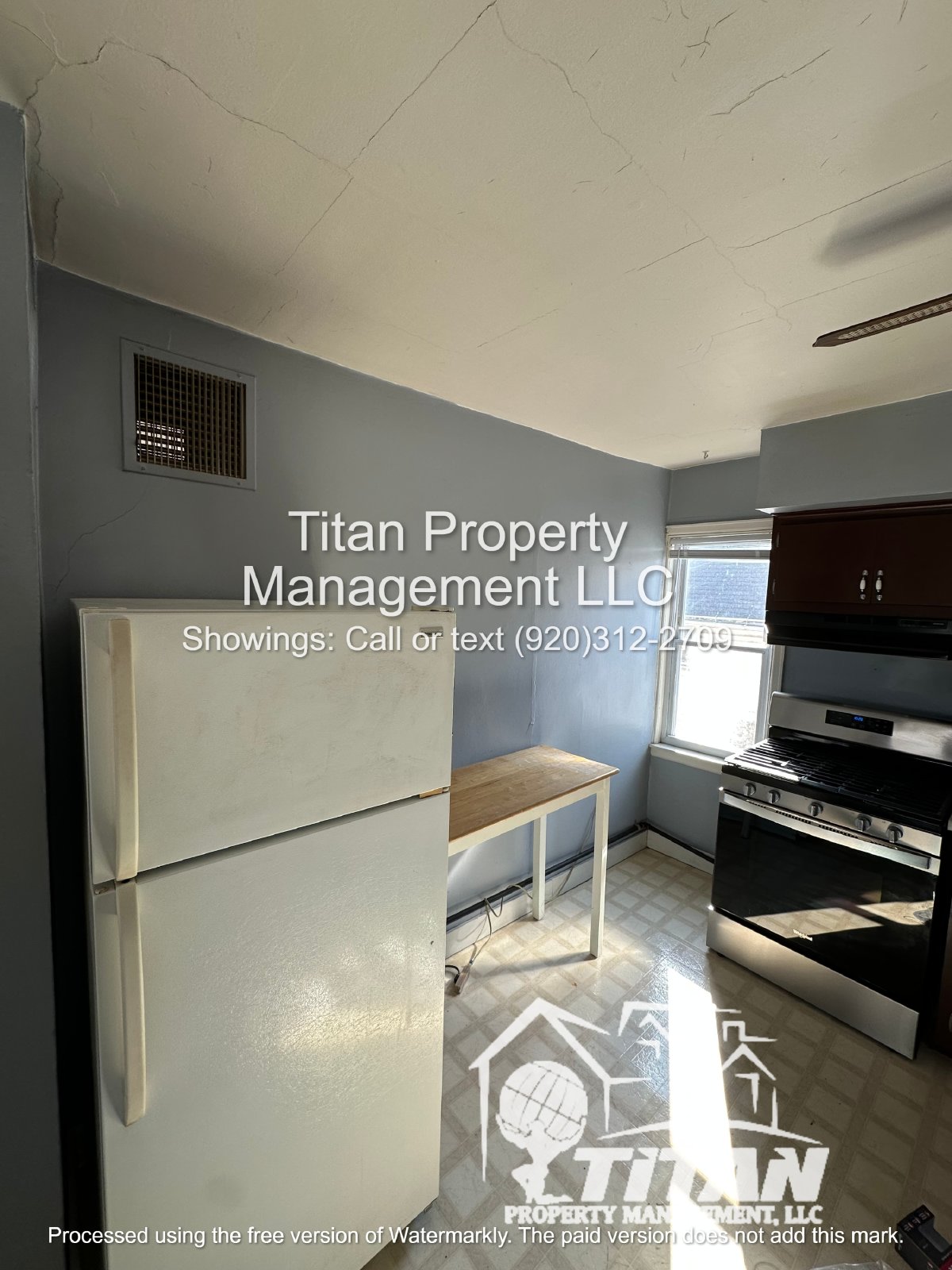 1319 North Superior Street - 1/2 property image