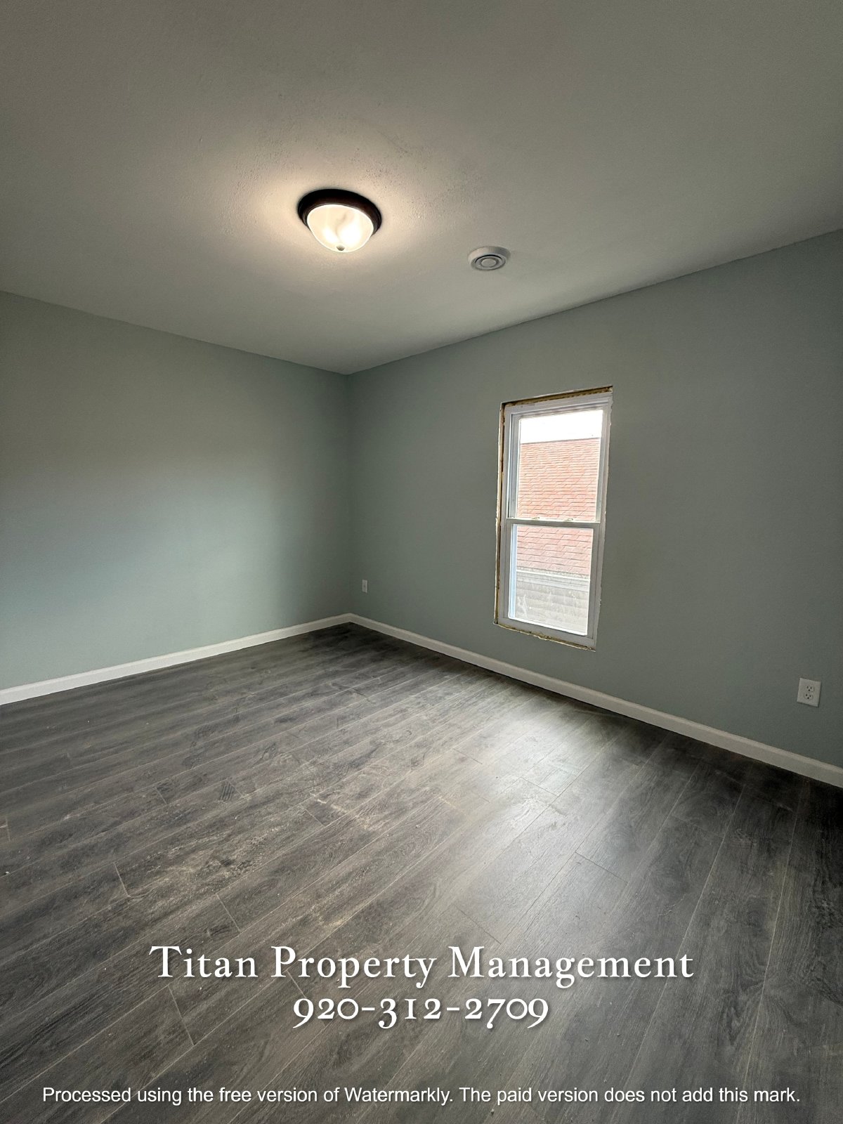 924 Wisconsin St - 2 property image