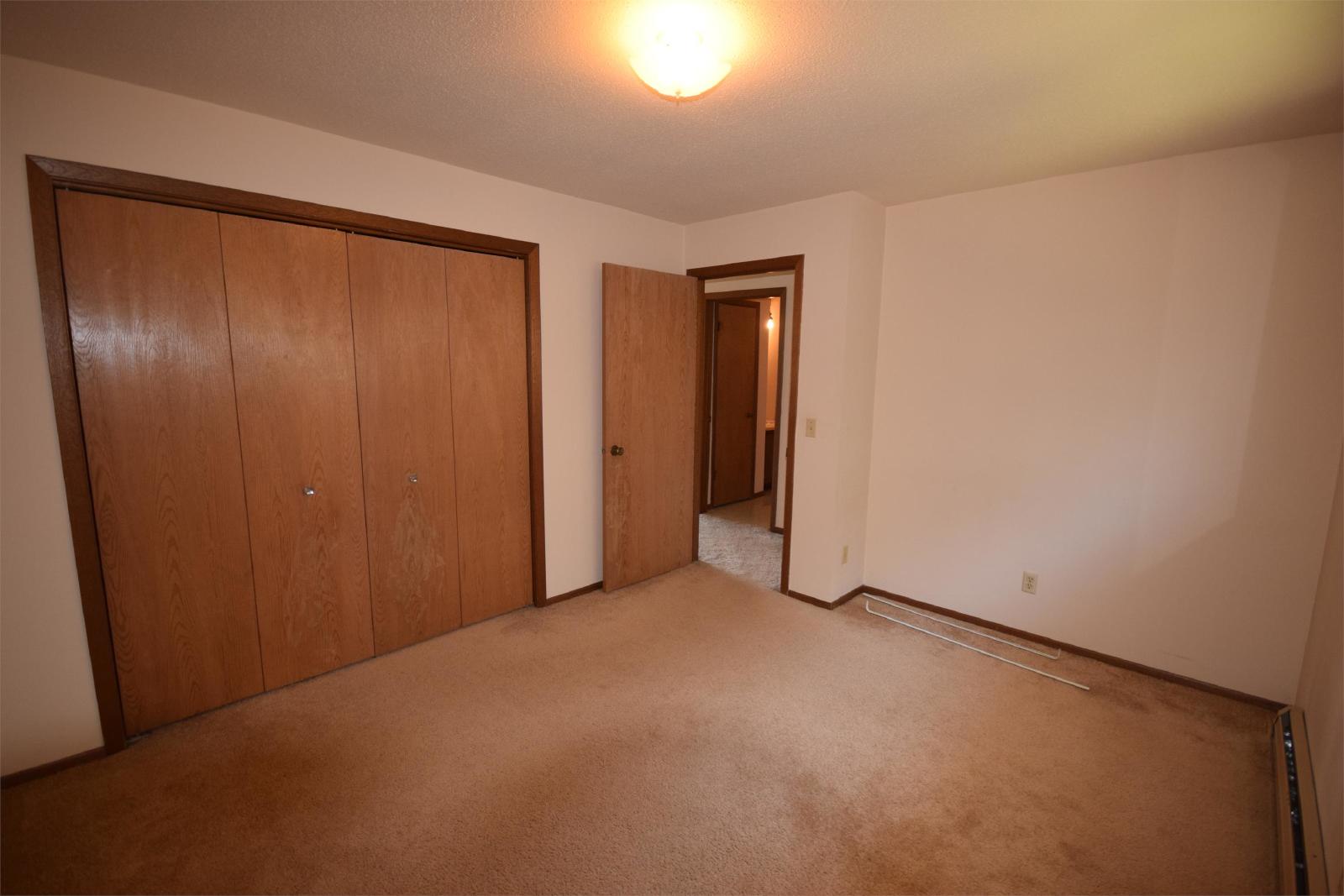 799 Hillside Terrace - 6 property image