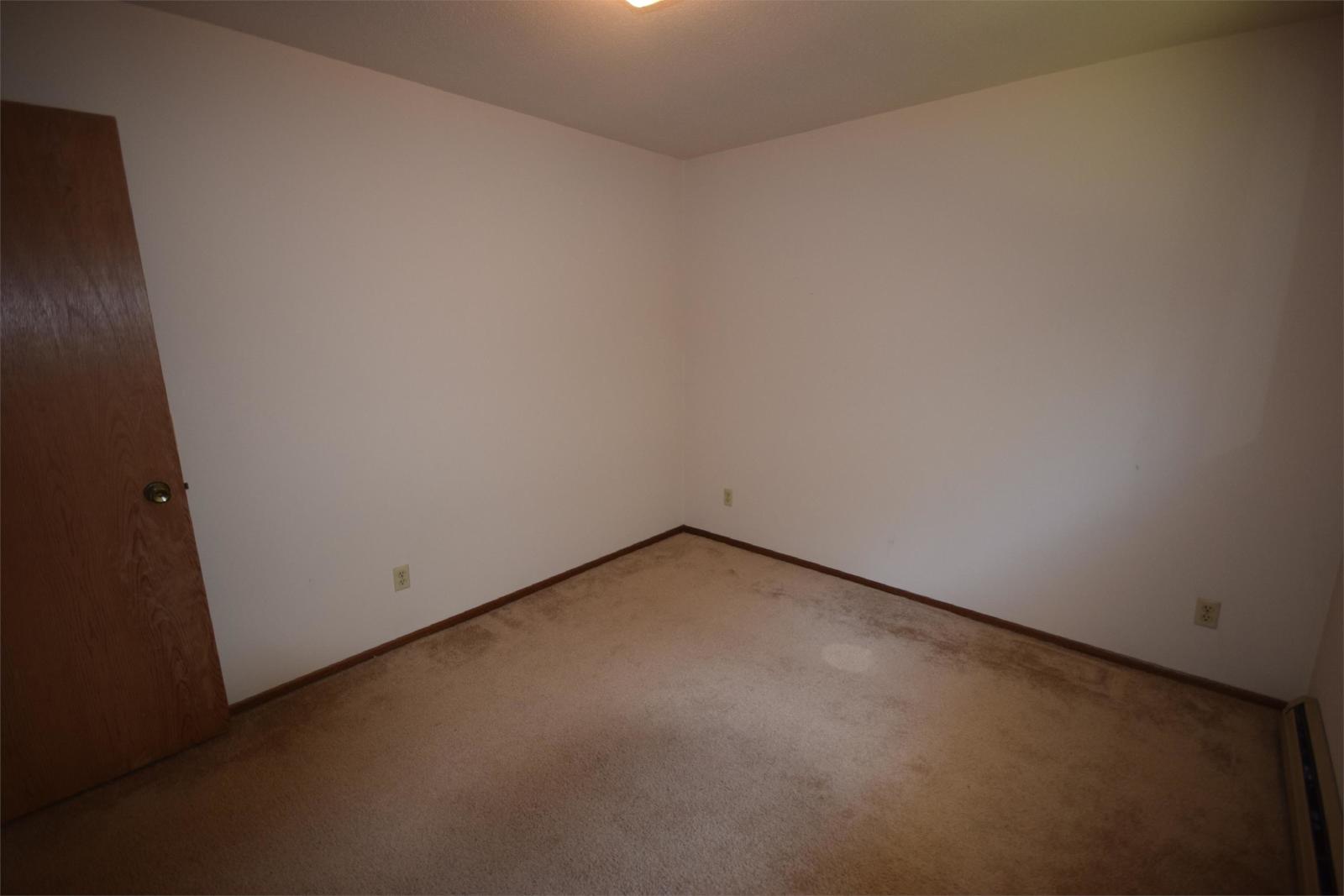 799 Hillside Terrace - 6 property image