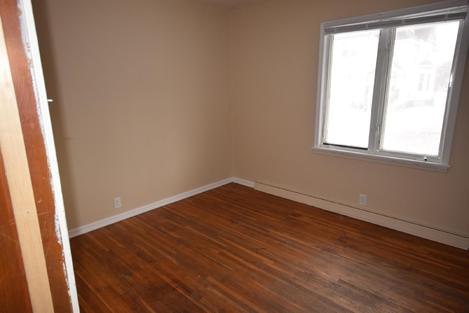 822 Woodland Avenue - 1 property image