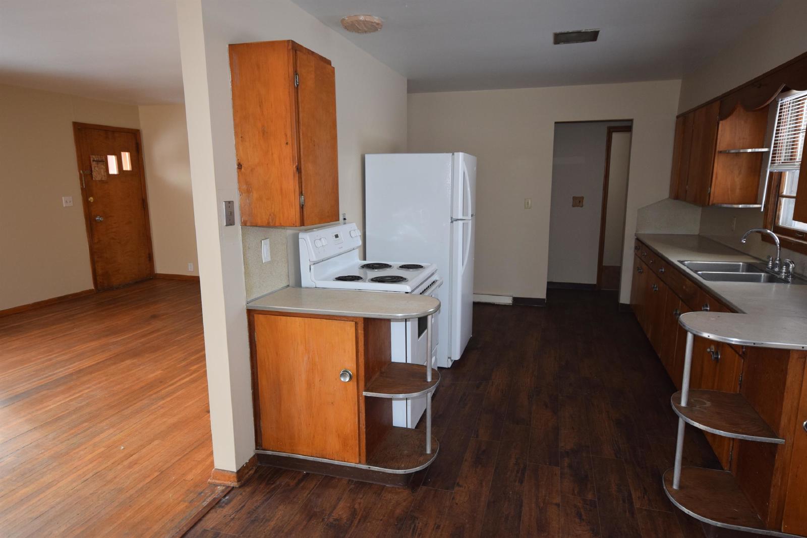 822 Woodland Avenue - 1 property image