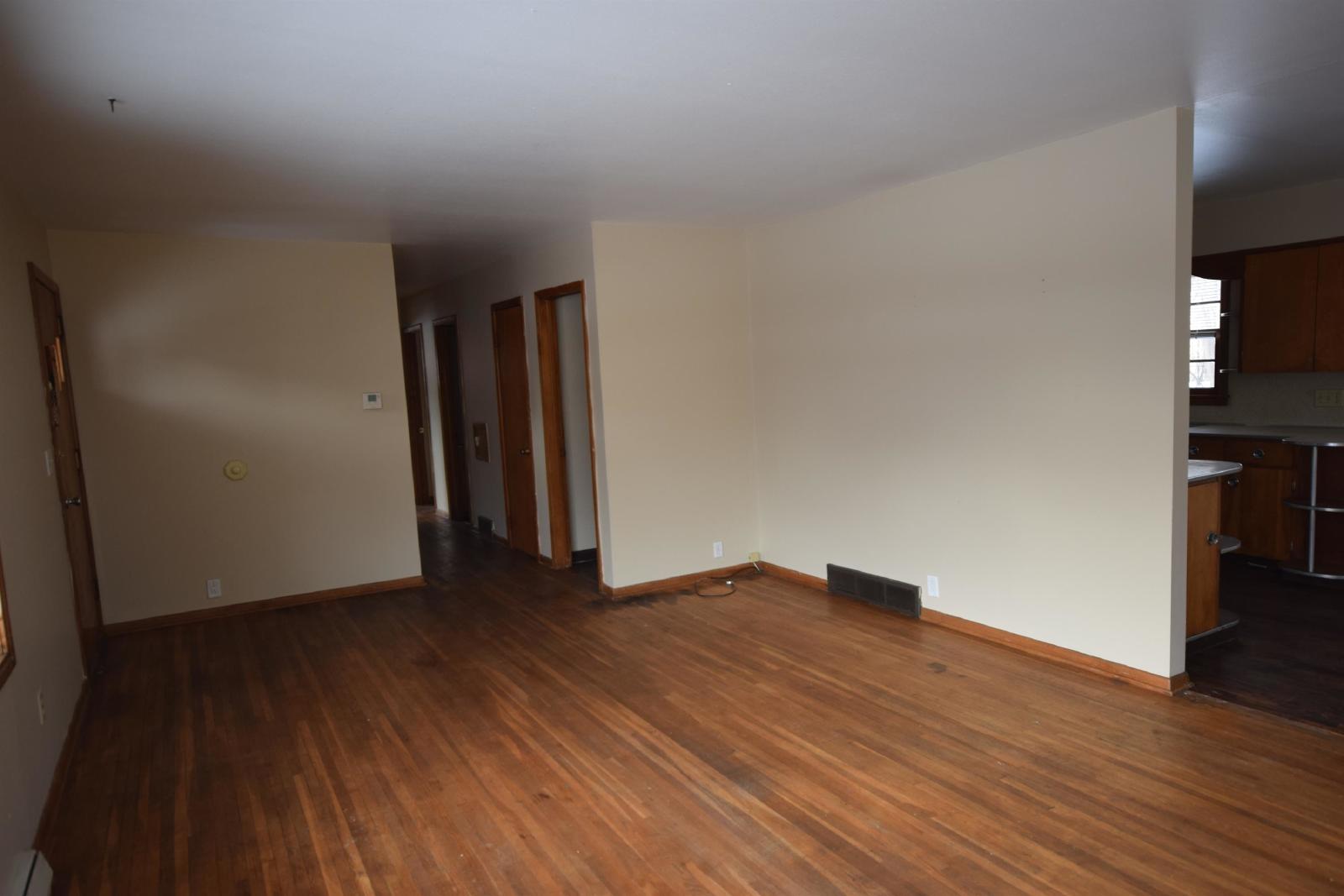 822 Woodland Avenue - 1 property image