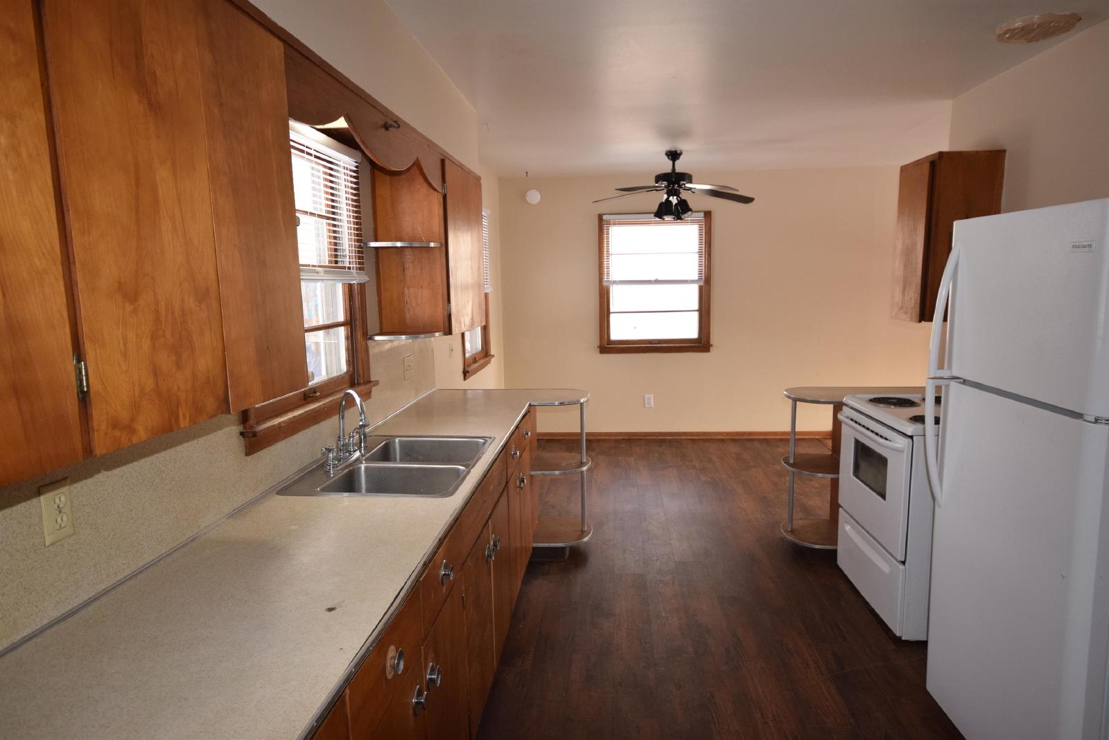 822 Woodland Avenue - 1 property image