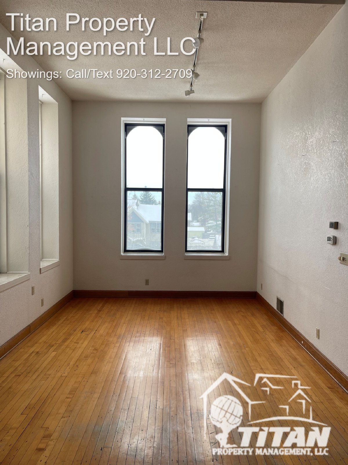 207 East Irving Avenue - 202 property image