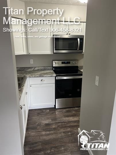 605 Lakeshore Drive - 3 property image