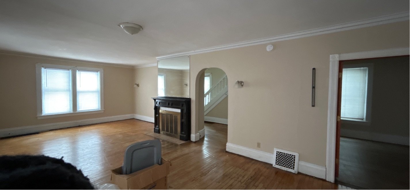 415 Amherst - 1 property image